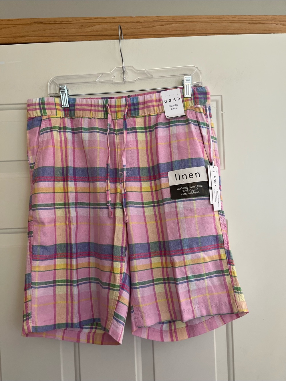New DASH linen pink madras plaid pull on elastic waist Bermuda short. Small